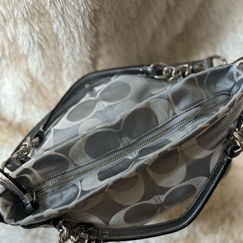 🎁Perfect Gift🎁LIKE NEW! Y2K Coach Brooke satin C’ Jacquard trending monogram - Picture 12 of 14